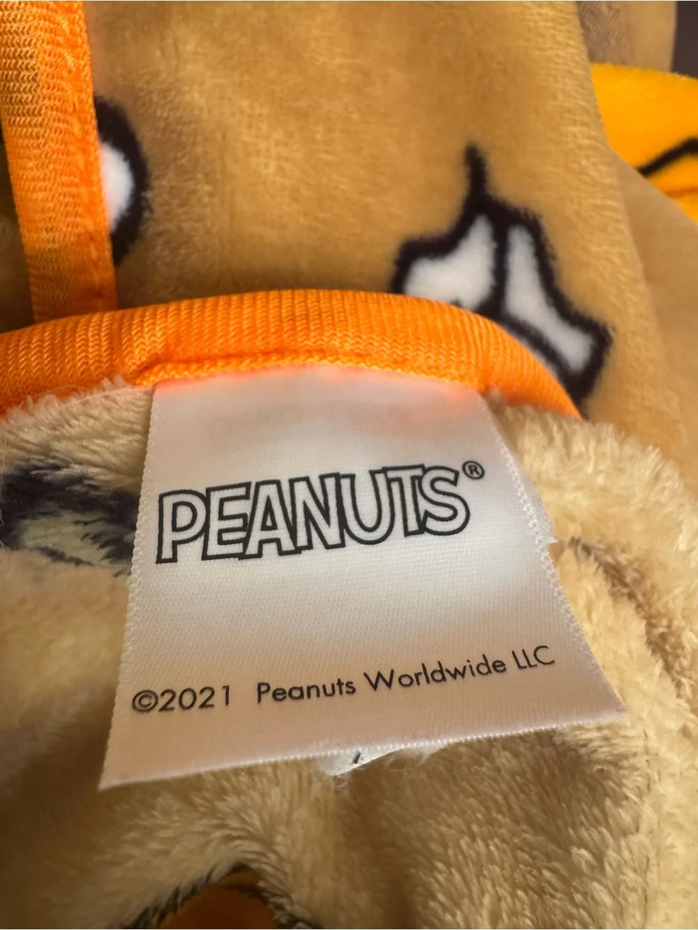 Peanuts preowned good
